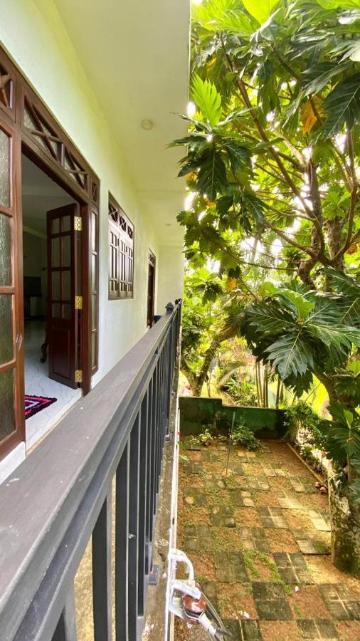 Kaumadi Villa Unawatuna Luaran gambar