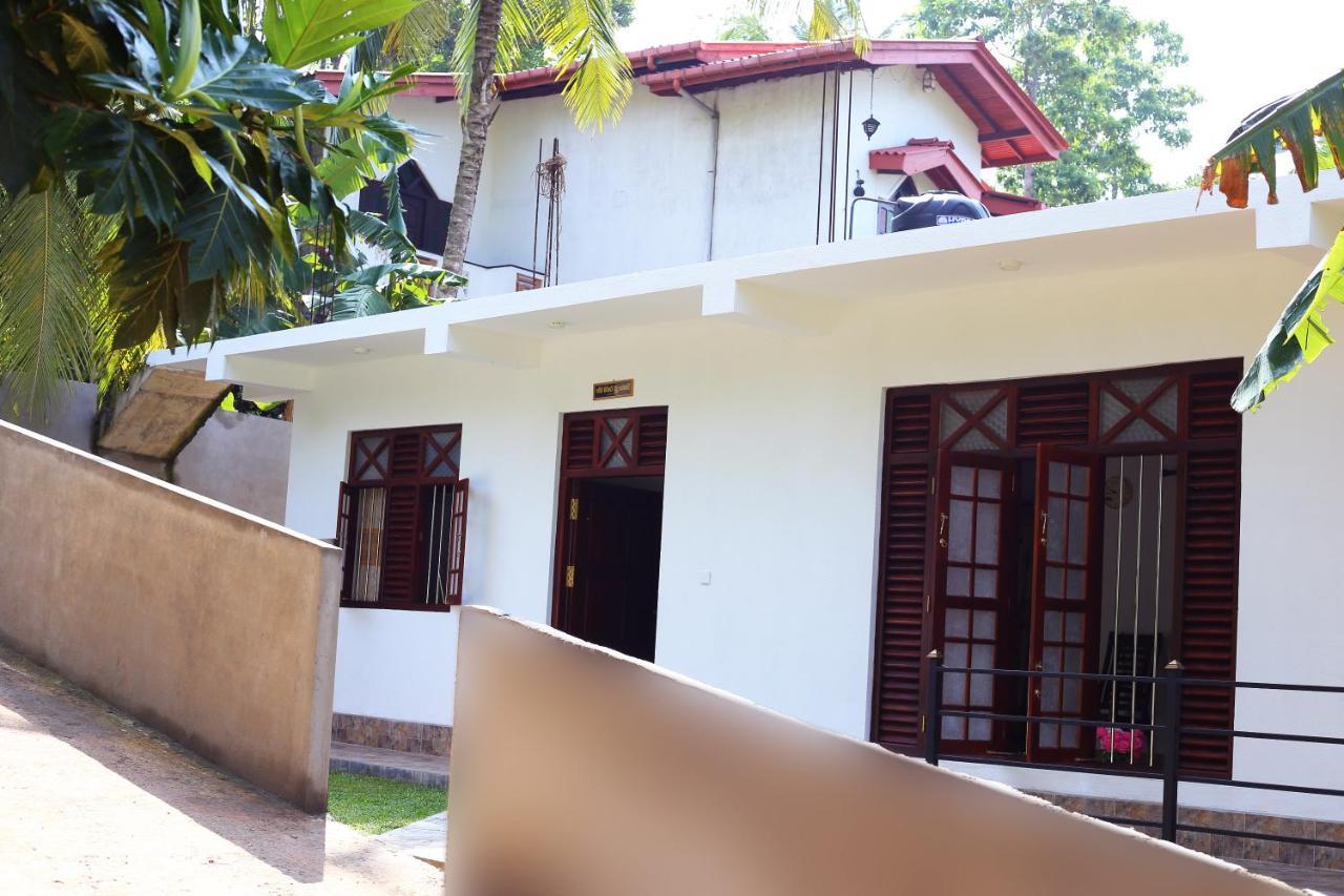 Kaumadi Villa Unawatuna Luaran gambar